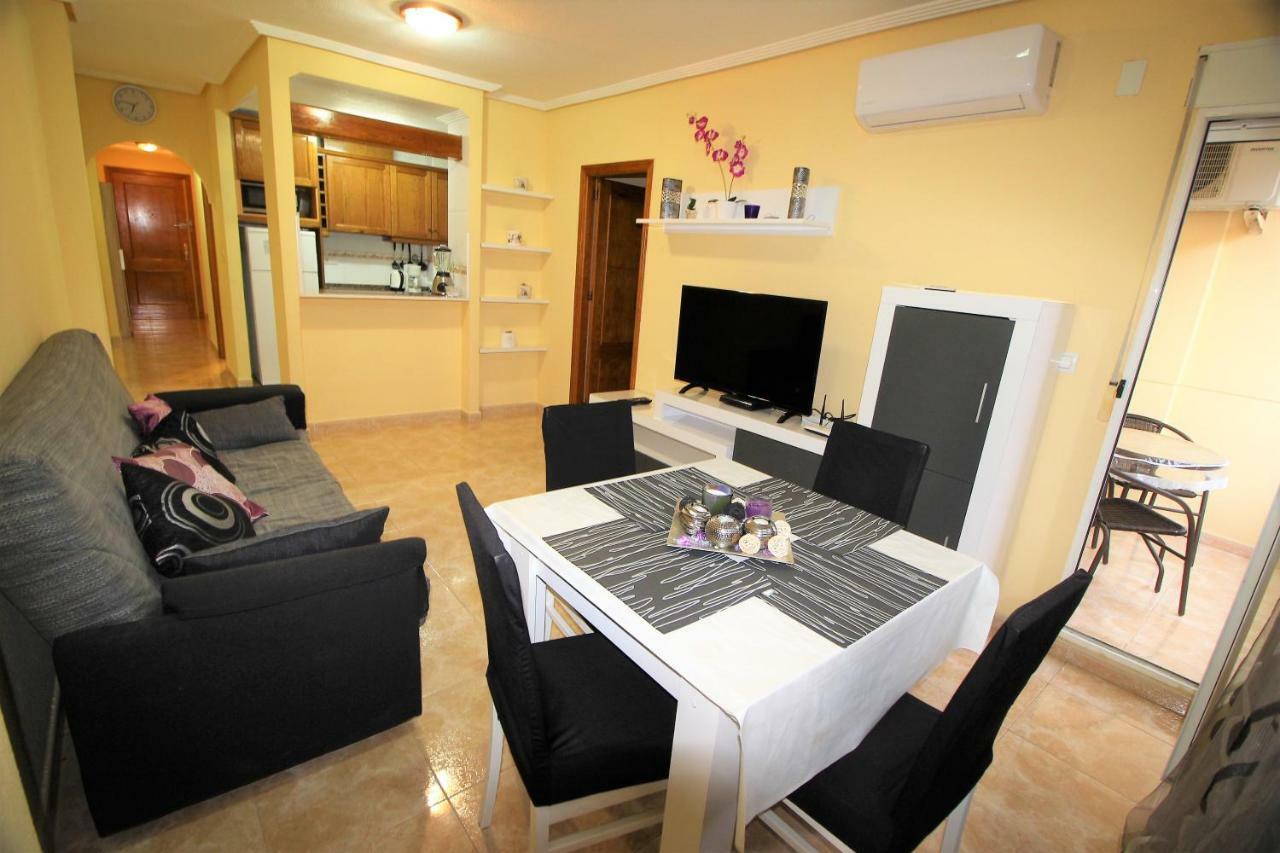 Daniela Apartament Torrevieja Luaran gambar