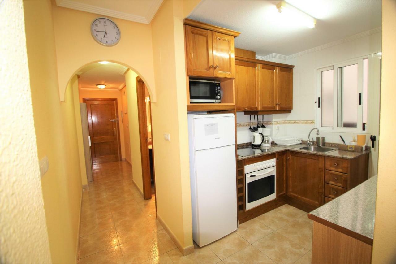 Daniela Apartament Torrevieja Luaran gambar