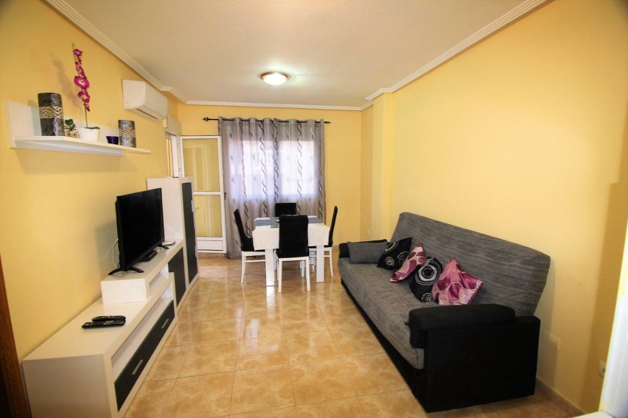 Daniela Apartament Torrevieja Luaran gambar